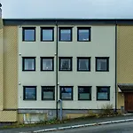 Explore Tromso Apartment